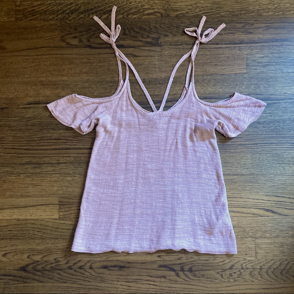 American Eagle top Small